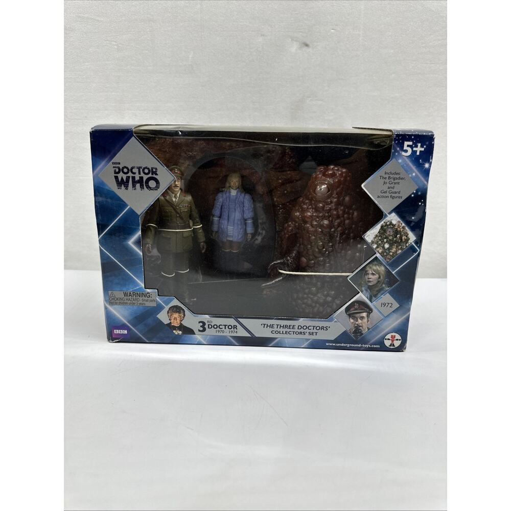 DOCTOR WHO 'The Three Doctors' Figure Set - BRIGADIER, JO GRANT, GEL GUARD NIB